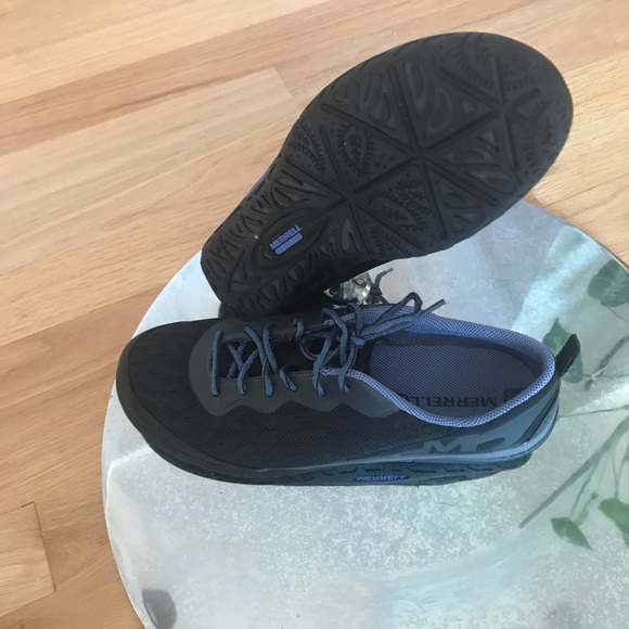 Merrell shoes - Picture 7 of 8